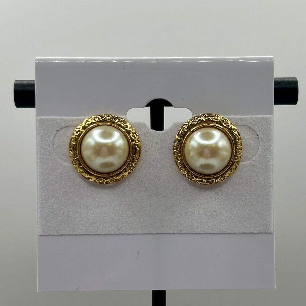 Luminous Gold & Pearl Stud Earrings - Picture 3 of 3